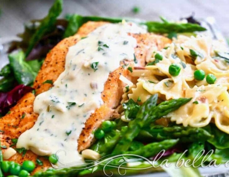 Salmon with Cream Sauce, Asparagus and Peas